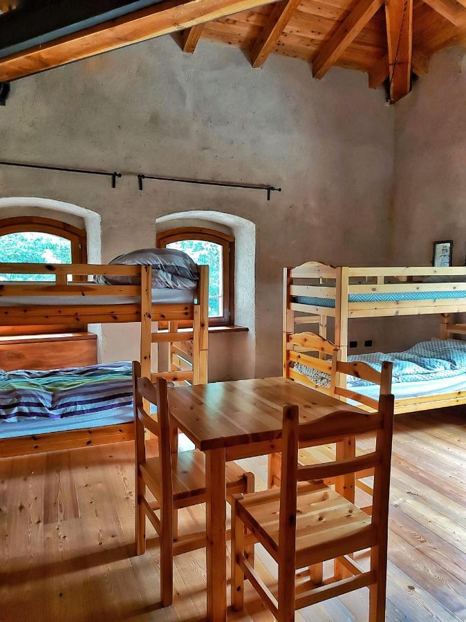 Forte Di Machaby Hostel Arnad Luaran gambar